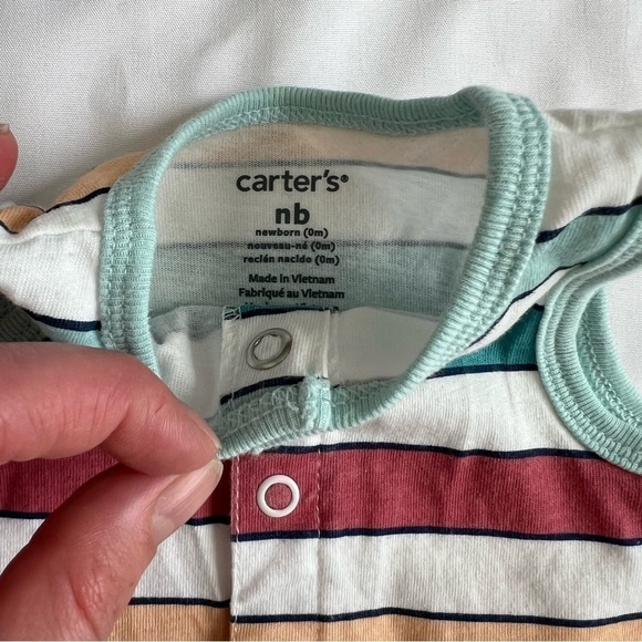 Carter’s Lot of 3 Sleeveless Rompers in size Newborn - Picture 9 of 14